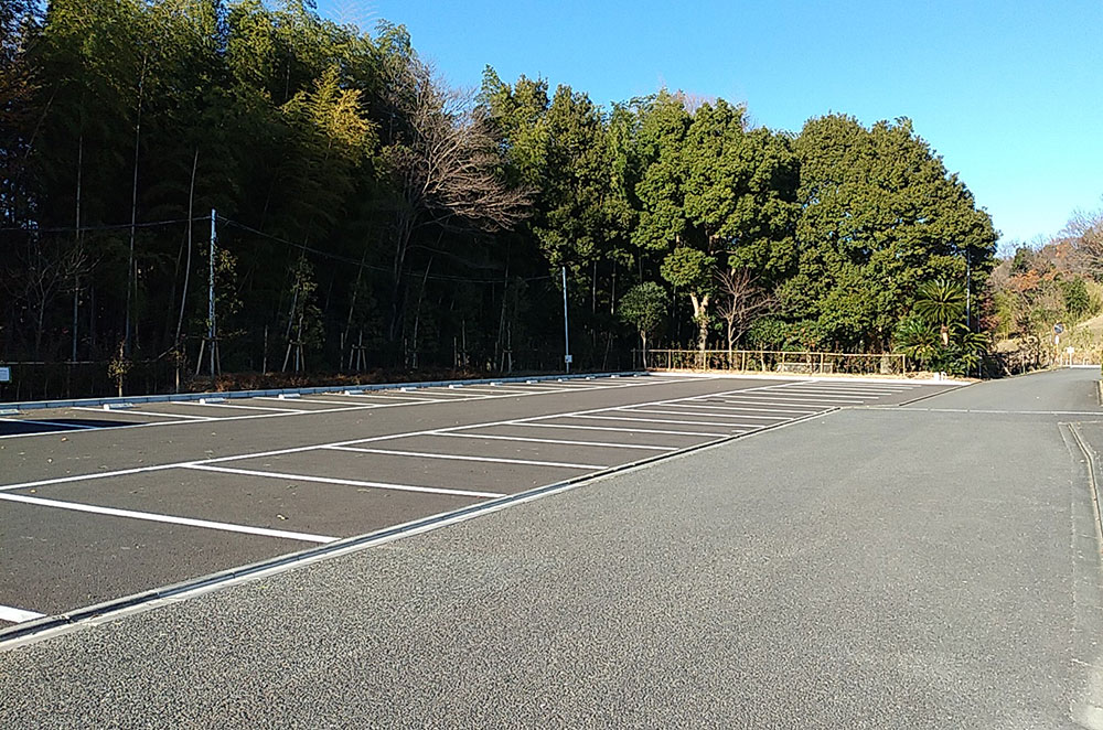 グリーンパーク新町田霊園:駐車場